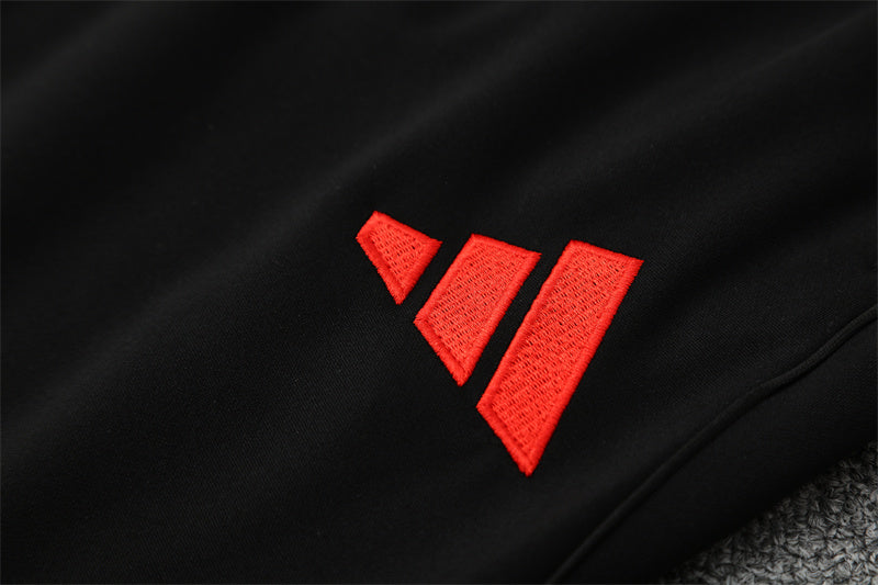 LIVERPOOL FC – KIT DE ENTRENAMIENTO 2025/26