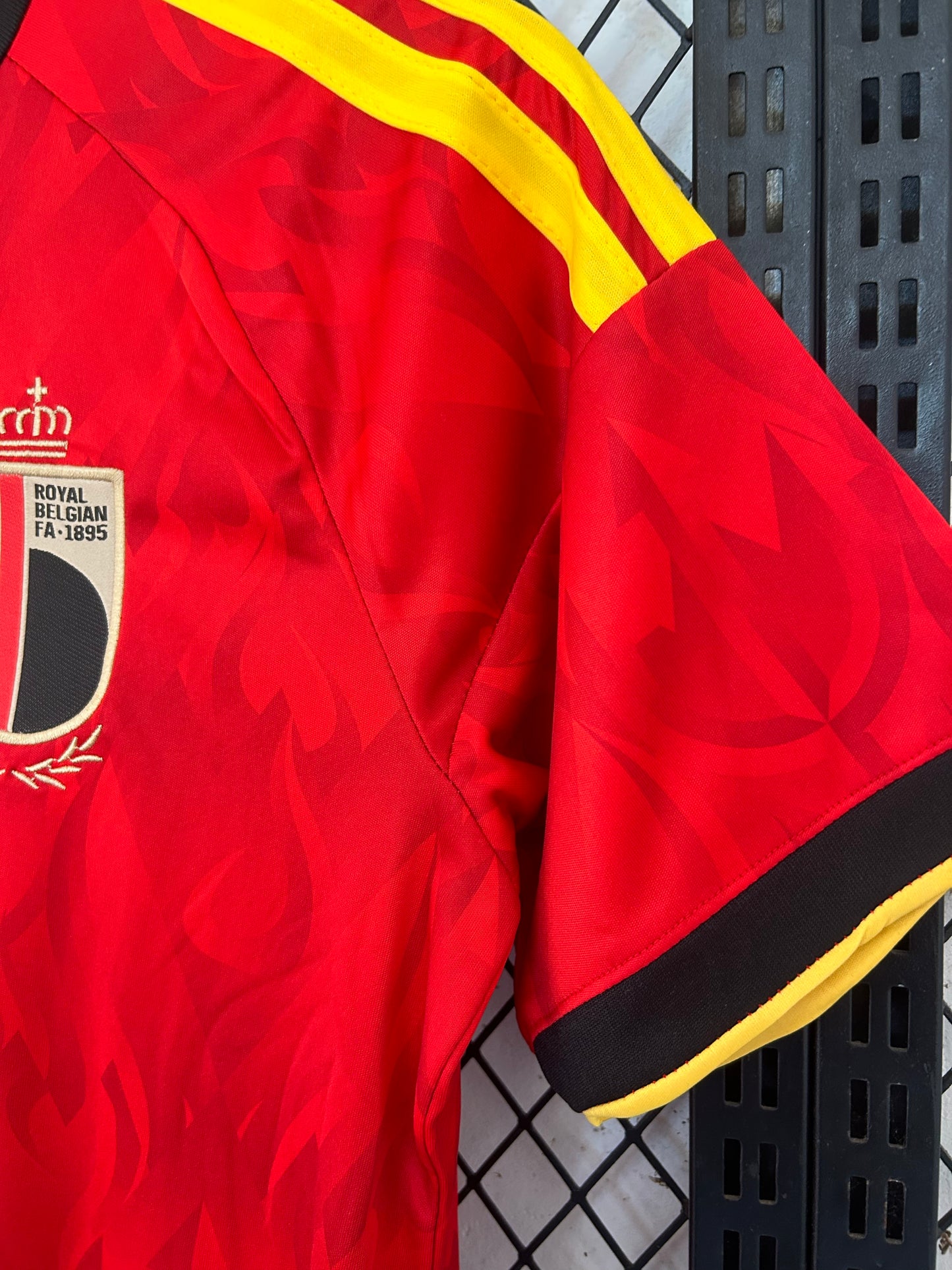 Camiseta Bélgica 2025/2026 Local – Roja Detalles Dorados Premium
