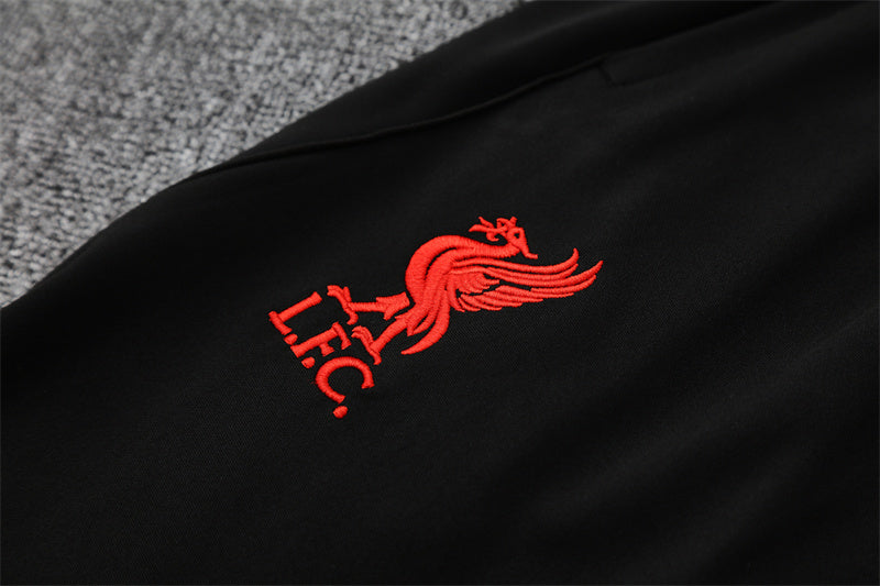 LIVERPOOL FC – KIT DE ENTRENAMIENTO 2025/26
