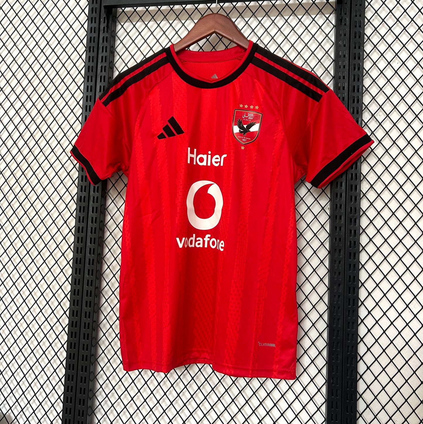 Camiseta Al Ahly Roja 2026/27 – Adidas – Vodafone