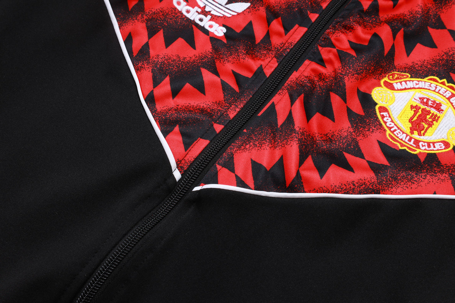 Chándal Manchester United 2025/2026 – Edición Retro Adidas Originals