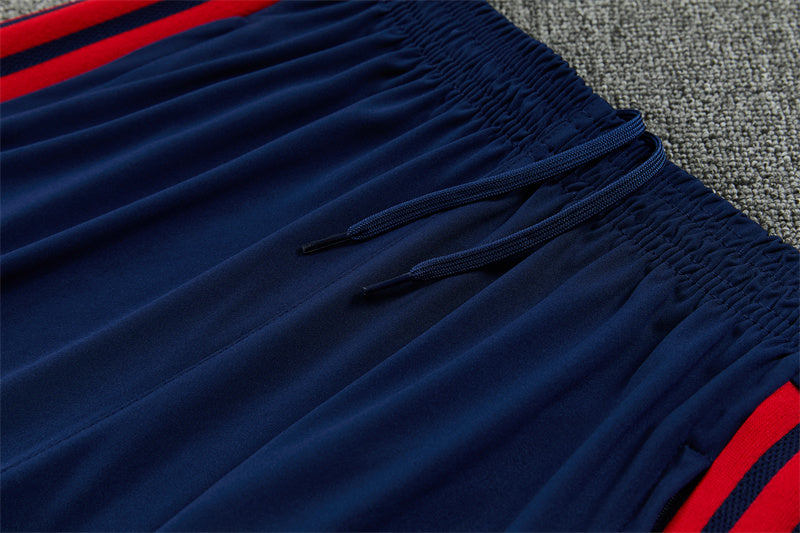 Chándal Bayern Múnich Blanco y Azul 2026/27 – Adidas – Conjunto de Entrenamiento