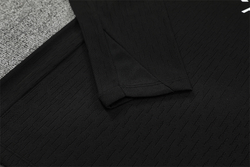 Paris Saint-Germain temporada 25/26 – Versión negra