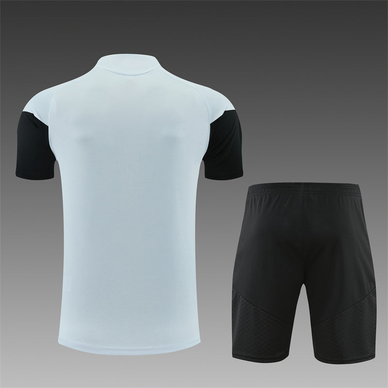 Conjunto Liverpool Entrenamiento Blanco 26/27
