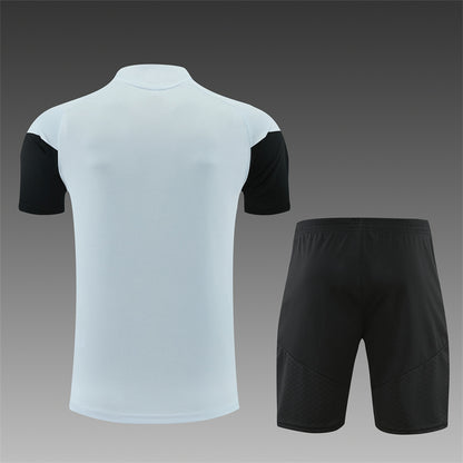 Conjunto Liverpool Entrenamiento Blanco 26/27