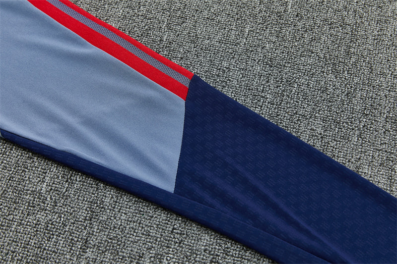Chándal Bayern Múnich Gris y Azul 2026/27 – Adidas – Conjunto de Entrenamiento