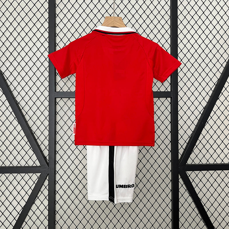 Conjunto Manchester United Kids Umbro – Final Champions League 1999