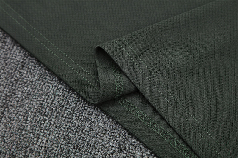 Set Oficial Chelsea Cuarta Equipación 25/26 – Minimalismo y Fuerza en Verde Oscuro