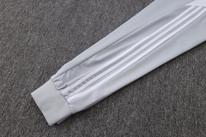 Chándal Real Madrid 2025/2026 – Blanco Perla Adidas