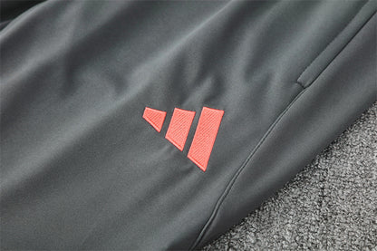 BAYERN MUNICH – KIT DE ENTRENAMIENTO 2025/26