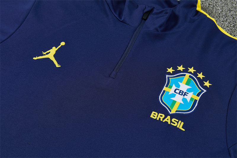 Conjunto Brasil 2026/2027 – Azul Oscuro/Amarillo Entrenamiento