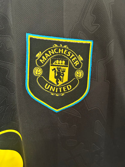 MANCHESTER UNITED 25/26 – TERCER UNIFORME