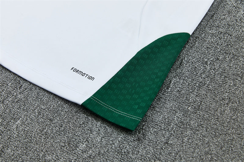 Chándal Italia 2025/2026 – Conjunto de Entrenamiento Blanco y Verde Edición Premium