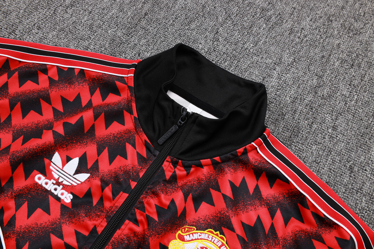 Chándal Manchester United 2025/2026 – Edición Retro Adidas Originals