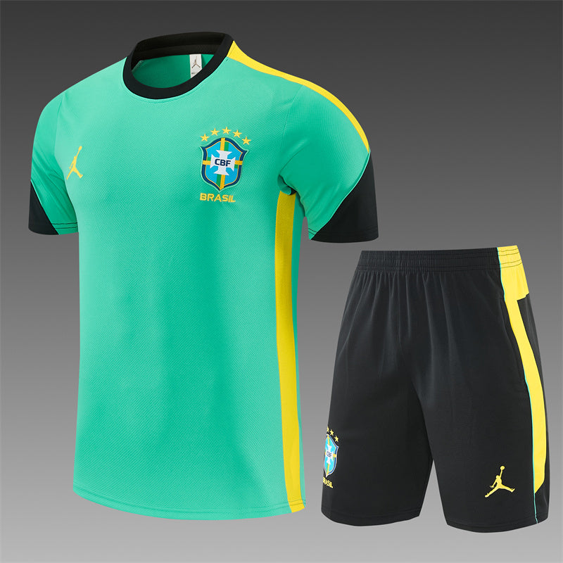 Conjunto Selección Brasil Entrenamiento 26/27 – Verde, Negro y Amarillo