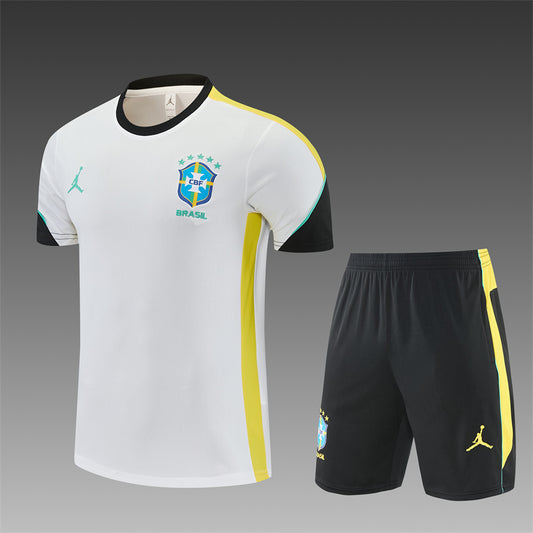 Conjunto Brasil 2026/2027 – Blanco Entrenamiento