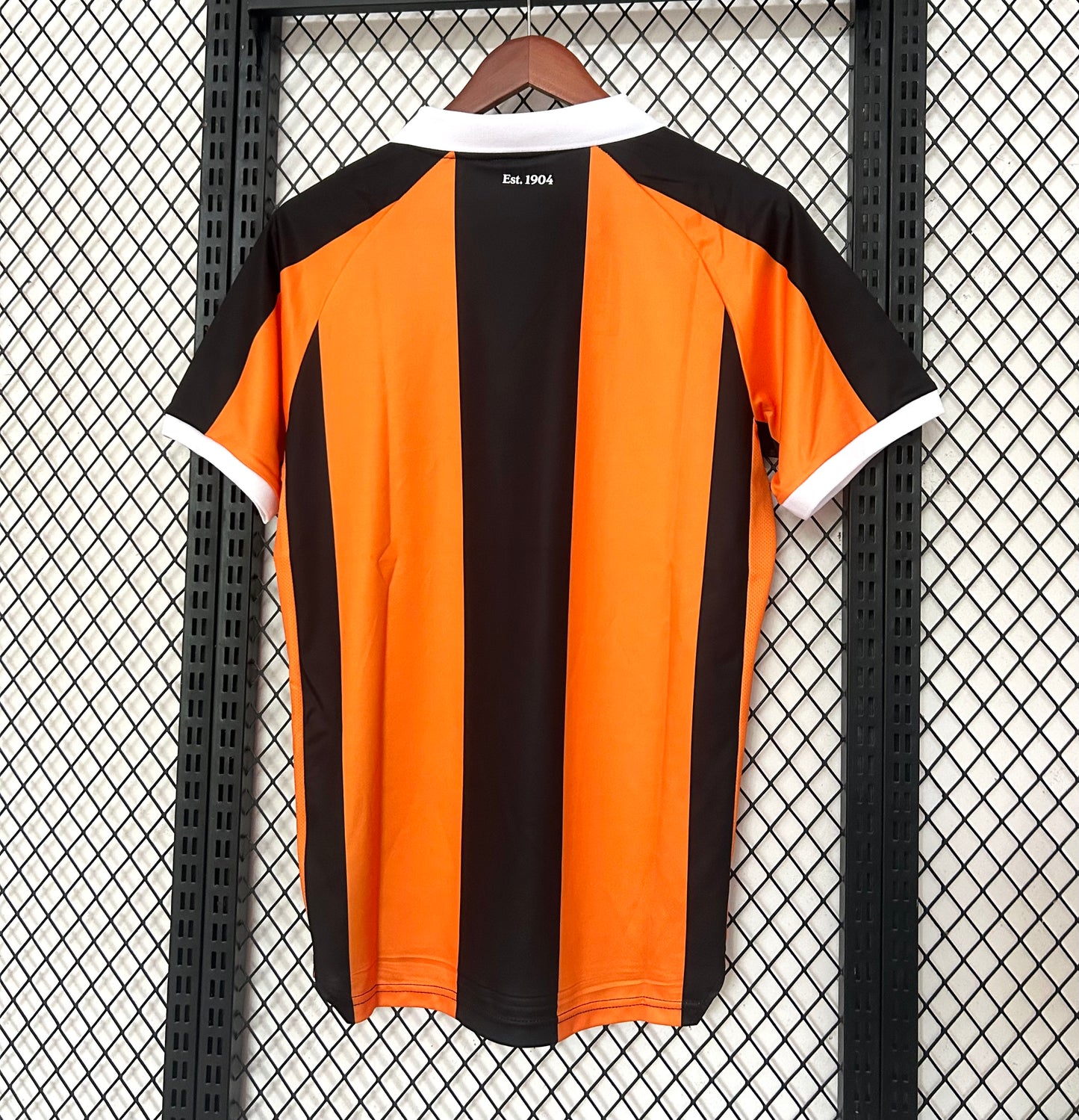 Camiseta Hull City Local Naranja y Negra 26/27 – Oxen