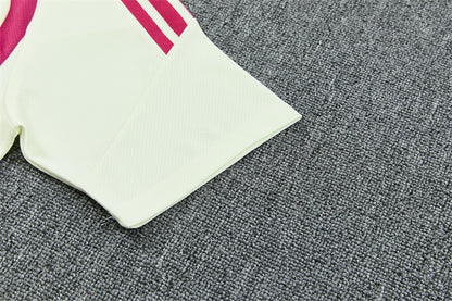 Conjunto Real Madrid Entrenamiento Blanco y Rosa 26/27