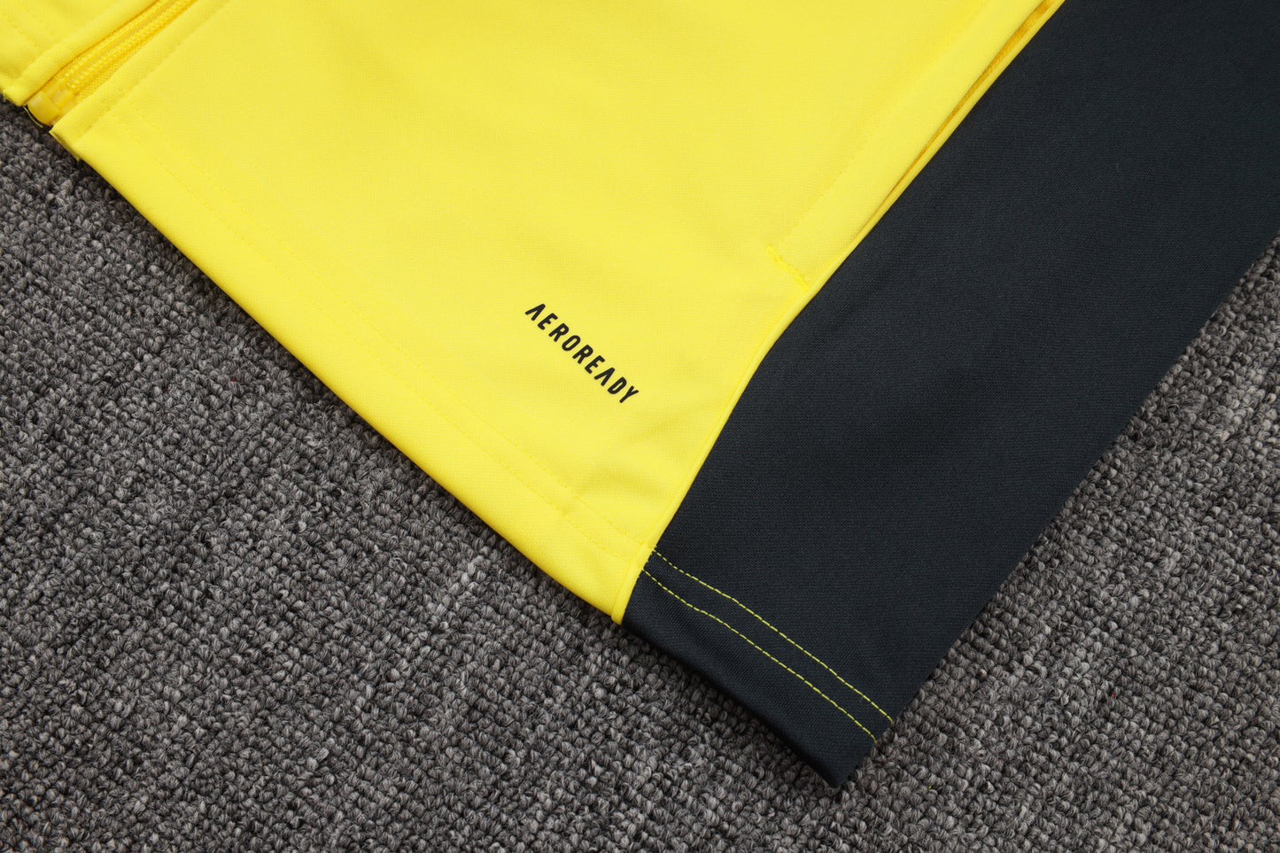 Chándal Real Madrid 2025/2026 – Edición Amarillo Neón