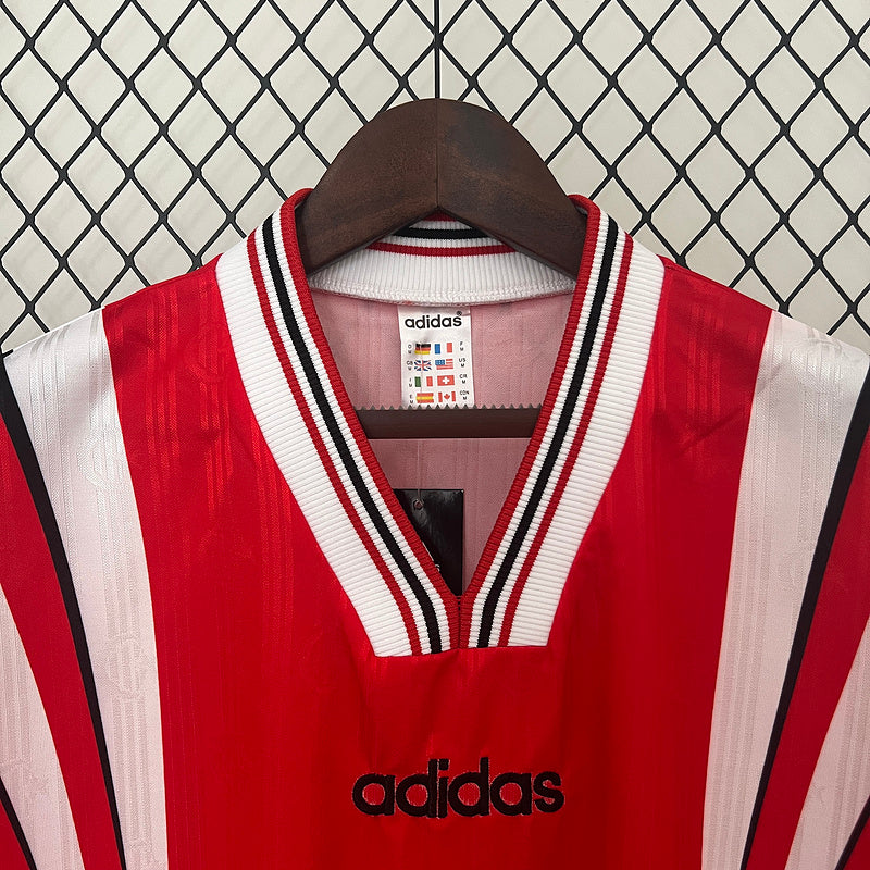 Camiseta Turquía Visita 1996 – Adidas Retro Roja