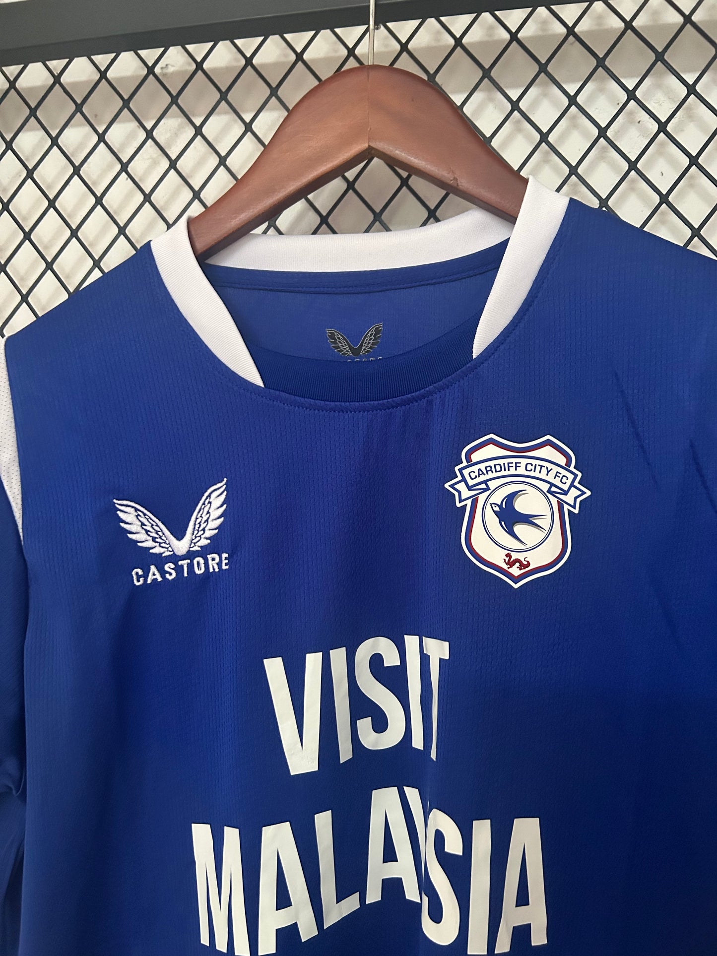 Camiseta Cardiff City 26/27 Local Azul – Castore