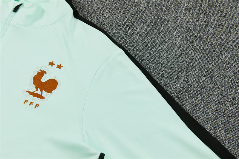 Chándal Francia Verde Claro y Negro 2026/27 – Nike – Conjunto de Entrenamiento