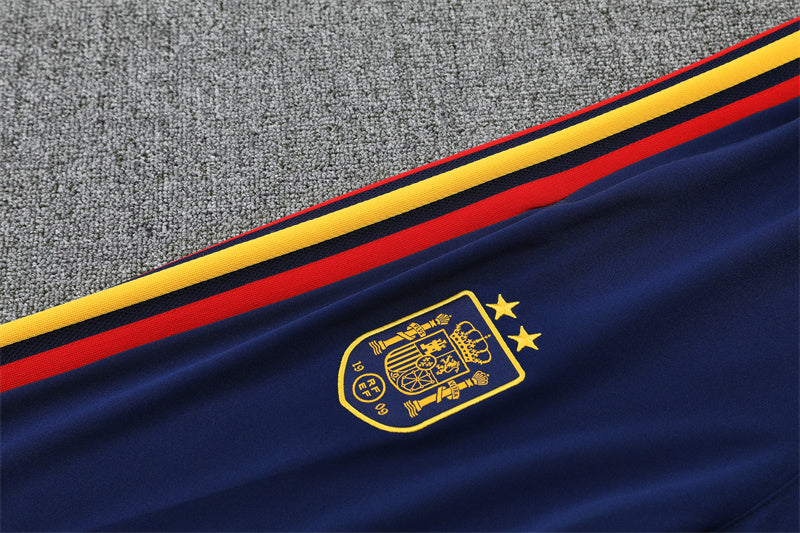 Chándal Selección Española Entrenamiento 2026/27 – Azul Marino, Azul Celeste, Rojo y Amarillo