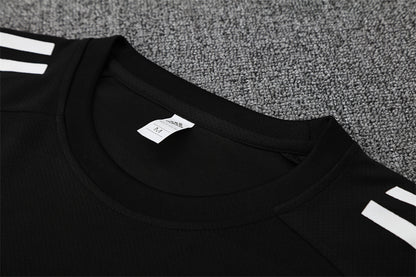 Set Oficial Inter Miami Local 25/26 – Estilo Total Black con Detalles de Precisión