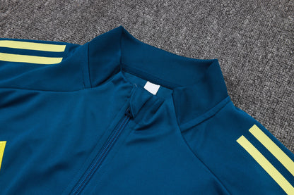 Chándal Juventus FC 2025/2026 – Azul Marino con Detalles Amarillos