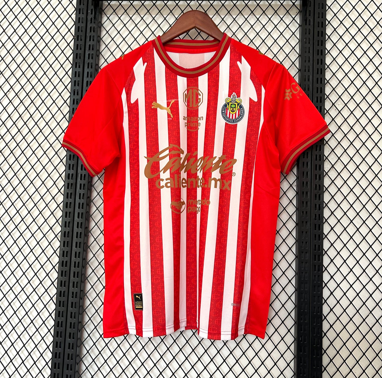 Camiseta Chivas Guadalajara 2026/2027 Local – Rayas rojas y blancas