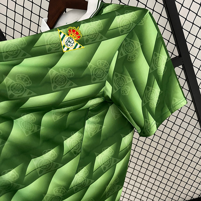 Camiseta Real Betis Front Runner – Verde Clásica (Años 90)