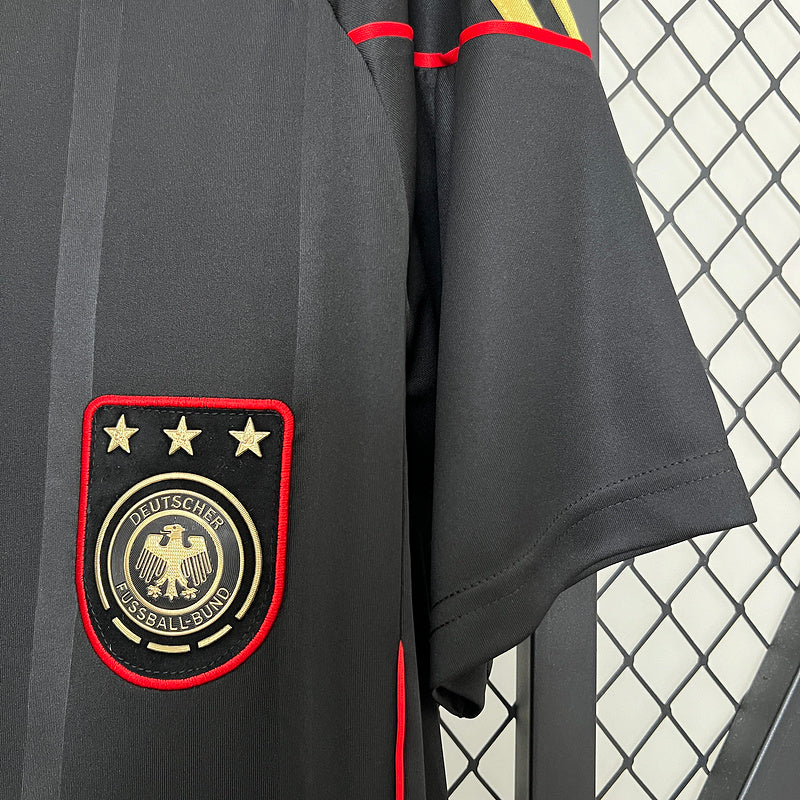 Camiseta Retro Alemania 2006 – Segunda Equipación