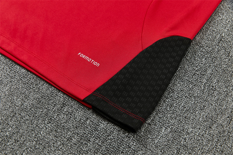 Chándal Manchester United Rojo y Negro 2026/27 – Adidas – Conjunto de Entrenamiento