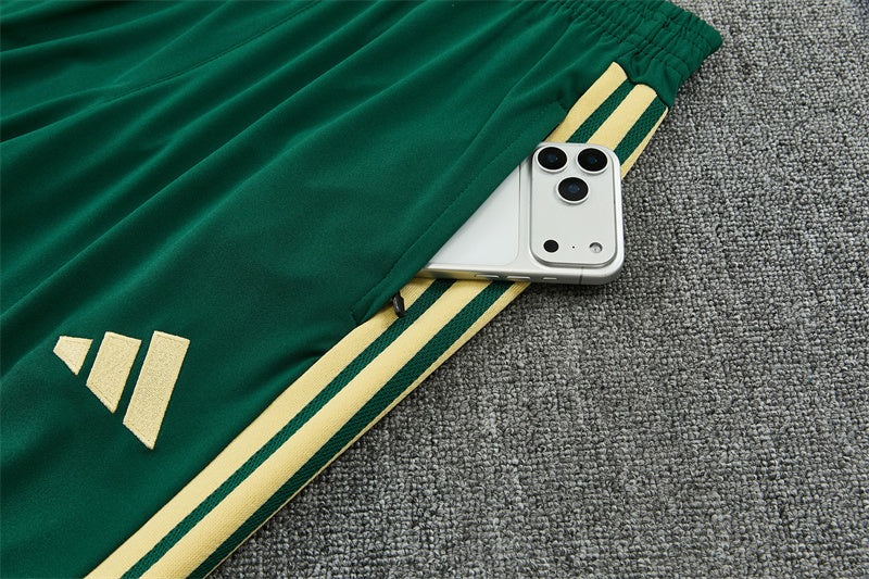 Conjunto Real Madrid 2026/2027 – Verde/Beige Entrenamiento