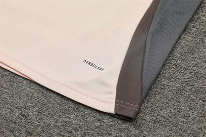 Conjunto Real Madrid 24/25 – Edición Especial Ivory & Grey