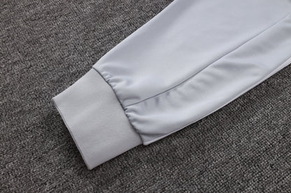 Chándal Real Madrid 2025/2026 – Blanco Perla Adidas