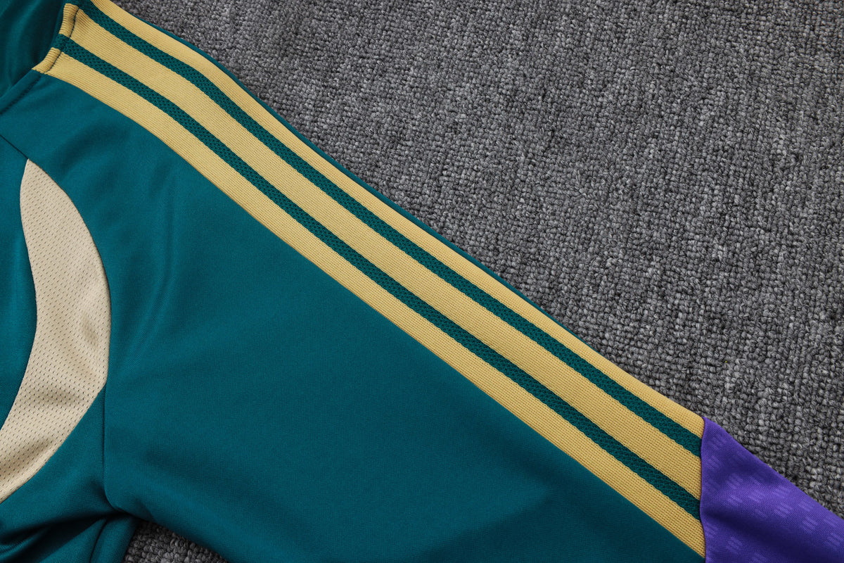 Chándal Arabia Saudí Entrenamiento 26/27 – Verde, Morado y Dorado