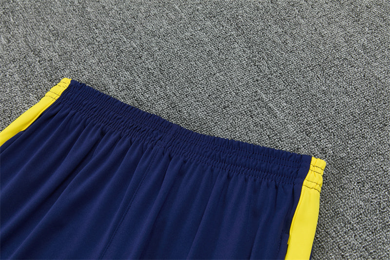 Conjunto Brasil 2026/2027 – Azul Oscuro/Amarillo Entrenamiento