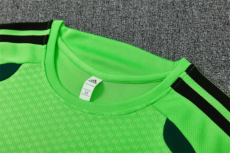 Conjunto México 2025/2026 – Equipación de Entrenamiento Verde Neón Premium
