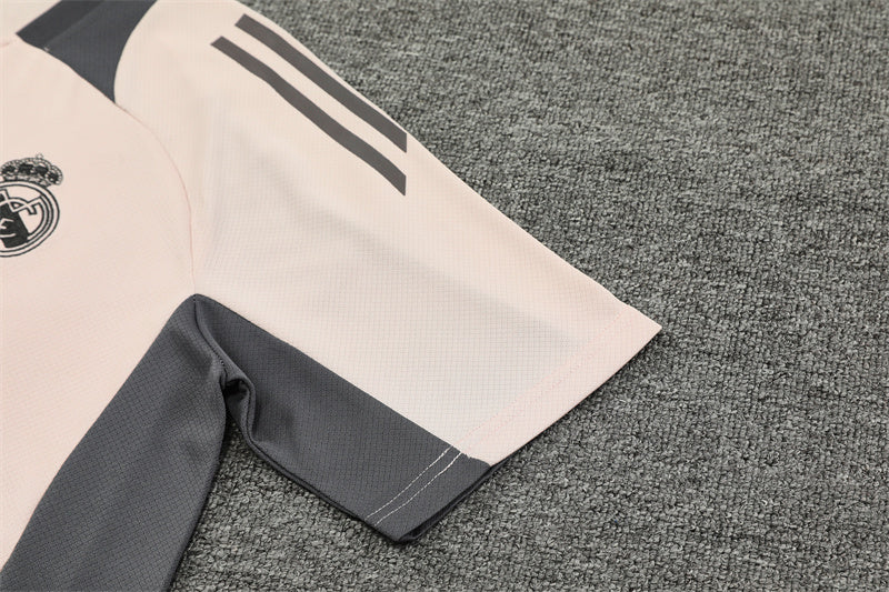Conjunto Real Madrid 24/25 – Edición Especial Ivory & Grey