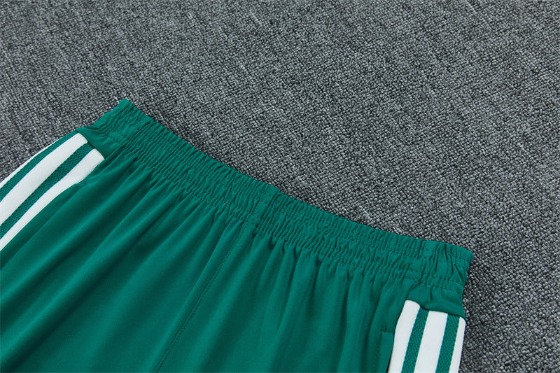 Chándal Liverpool Entrenamiento 2026/27 – Verde y Blanco
