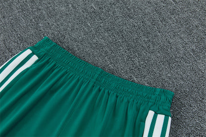 Chándal Liverpool Entrenamiento 2026/27 – Verde y Blanco