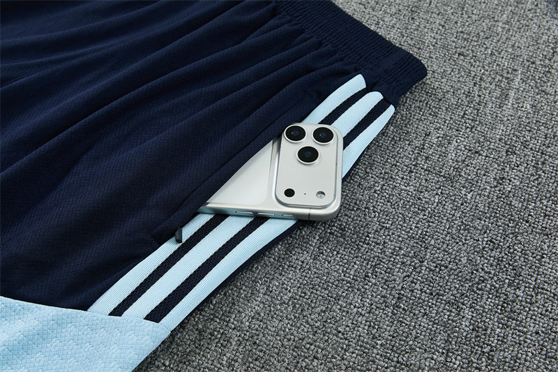 Conjunto Argentina 2026/2027 – Blanco/Azul Diseño Especial Entrenamiento