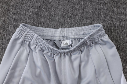 Chándal Real Madrid 2025/2026 – Blanco Perla Adidas