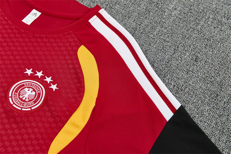 Conjunto Alemania 2025/2026 – Equipación de Entrenamiento Roja