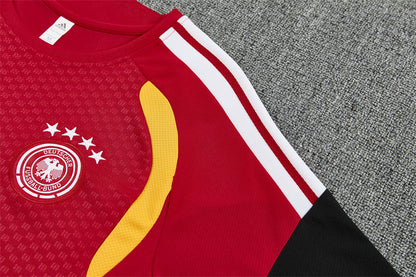 Conjunto Alemania 2025/2026 – Equipación de Entrenamiento Roja