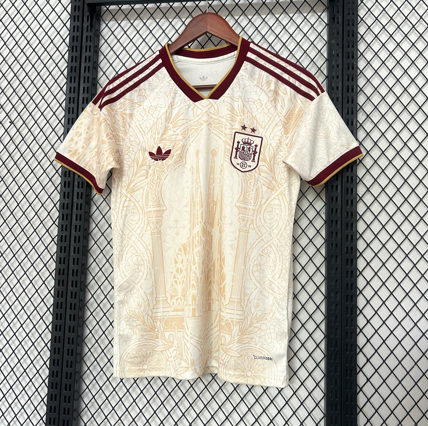 Camiseta España Edición Especial Blanca 26/27 – Adidas