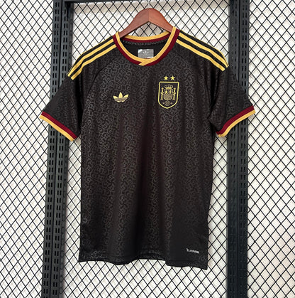 Camiseta España Edición Especial 26/27 – Negra y Dorada