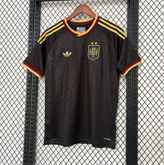 Camiseta España Edición Especial 26/27 – Negra y Dorada