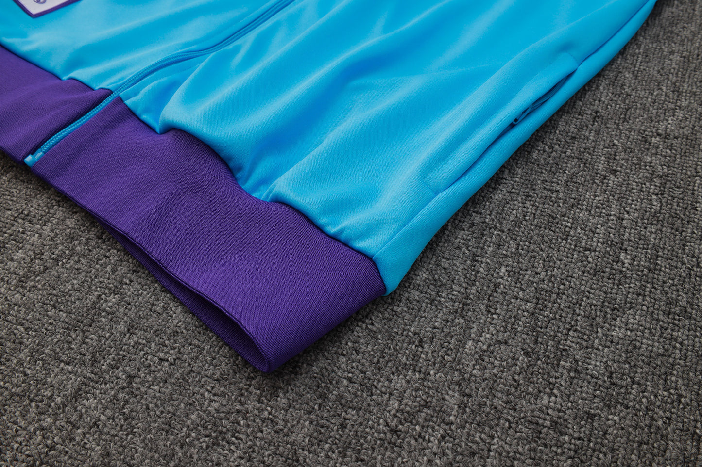 Chándal Retro Real Madrid Azul Claro y Morado 2025/2026